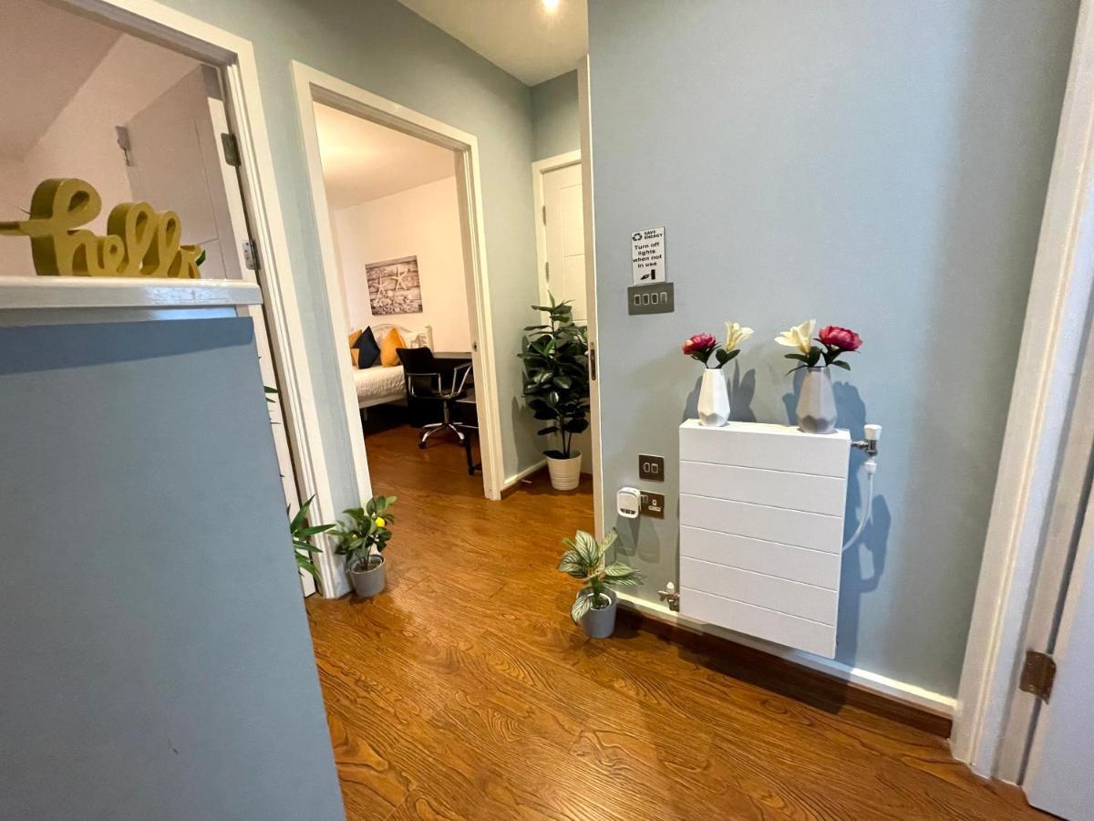 London Stratford Luxury House, 5 Minutes Walk Station, Westfield, 3 Bedrooms 3 Bathrooms, Reception, Garden, Parking Ngoại thất bức ảnh