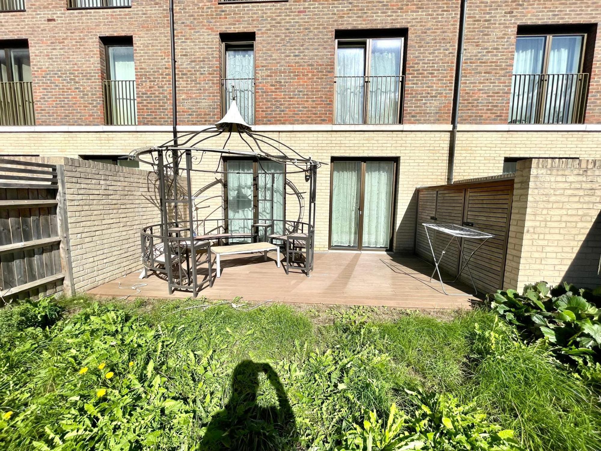 London Stratford Luxury House, 5 Minutes Walk Station, Westfield, 3 Bedrooms 3 Bathrooms, Reception, Garden, Parking Ngoại thất bức ảnh